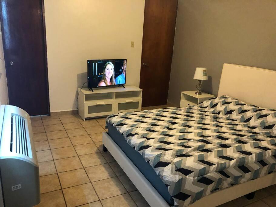 Haudimar Ph Beachfront Apt 4Br/3Bath Isabela Bagian luar foto