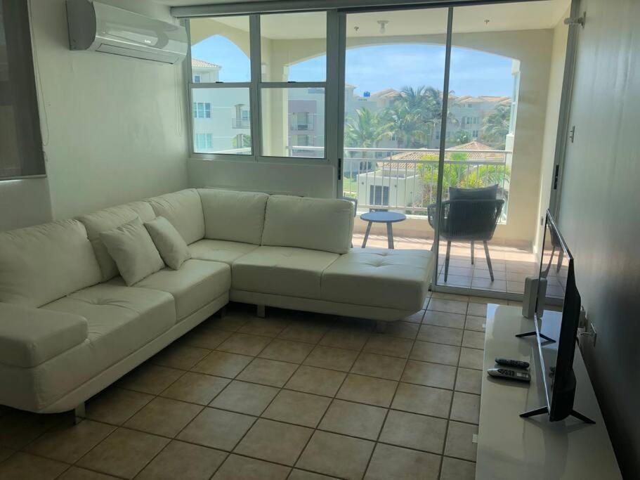 Haudimar Ph Beachfront Apt 4Br/3Bath Isabela Bagian luar foto