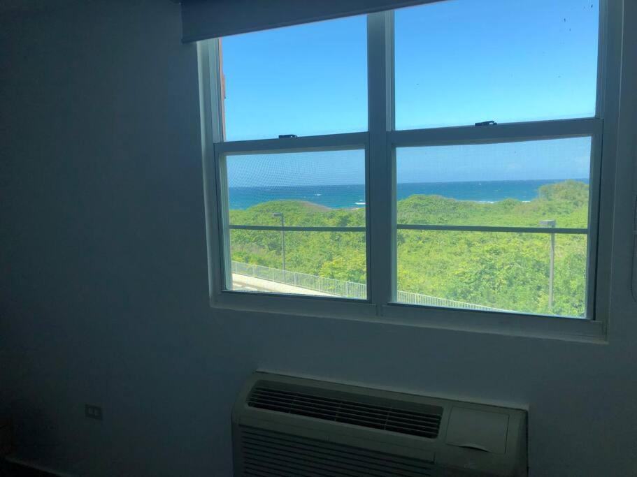 Haudimar Ph Beachfront Apt 4Br/3Bath Isabela Bagian luar foto