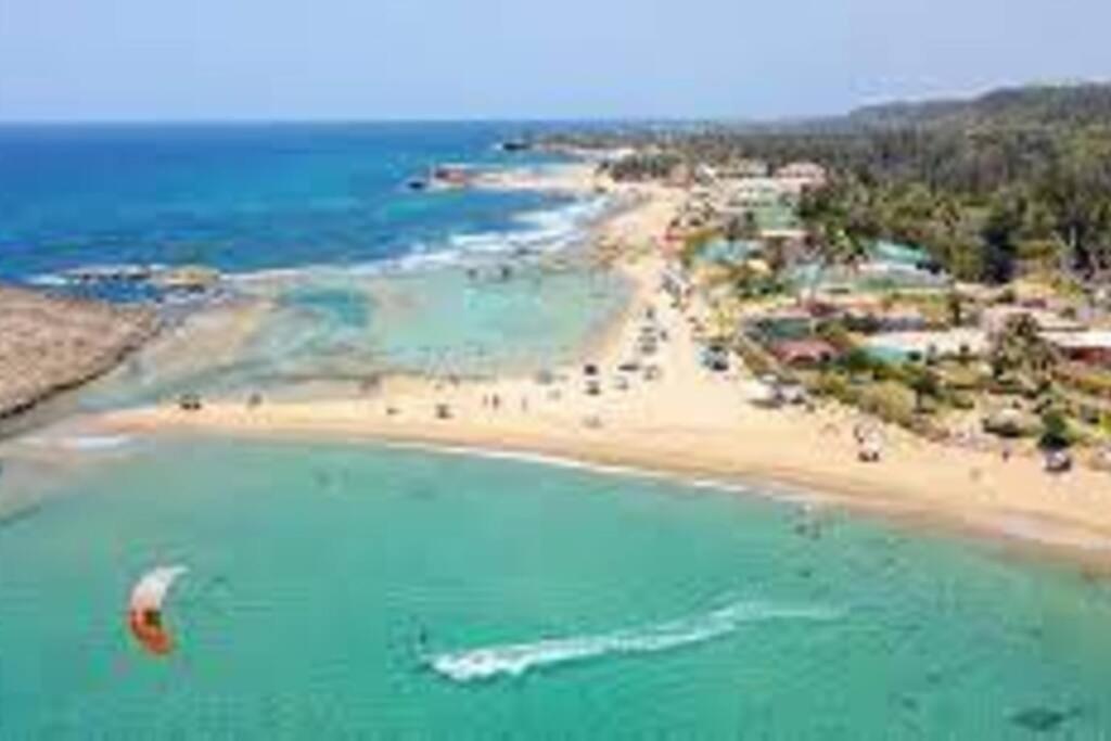 Haudimar Ph Beachfront Apt 4Br/3Bath Isabela Bagian luar foto